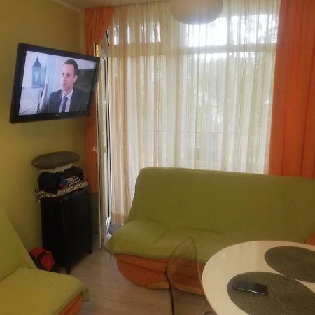 Przytulny mini apartament dla 4 osób Łukęcin Exterior foto